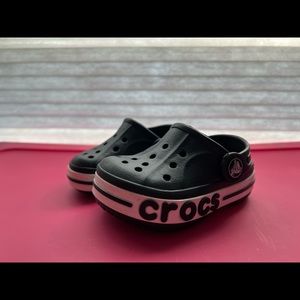 Black size C4 crocs